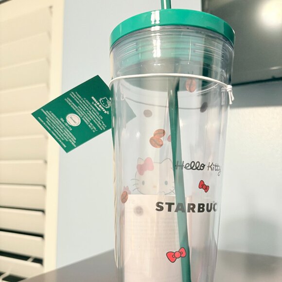 24 ounce HELLO KITTY STARBUCKS CUP - Picture 2 of 3